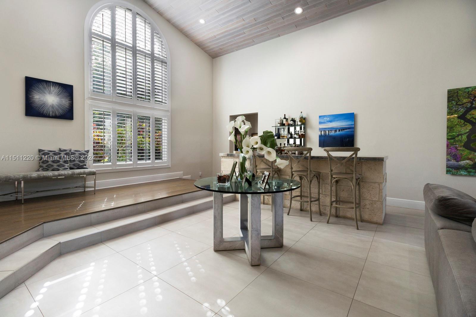 SHEAR GROVES - Residential