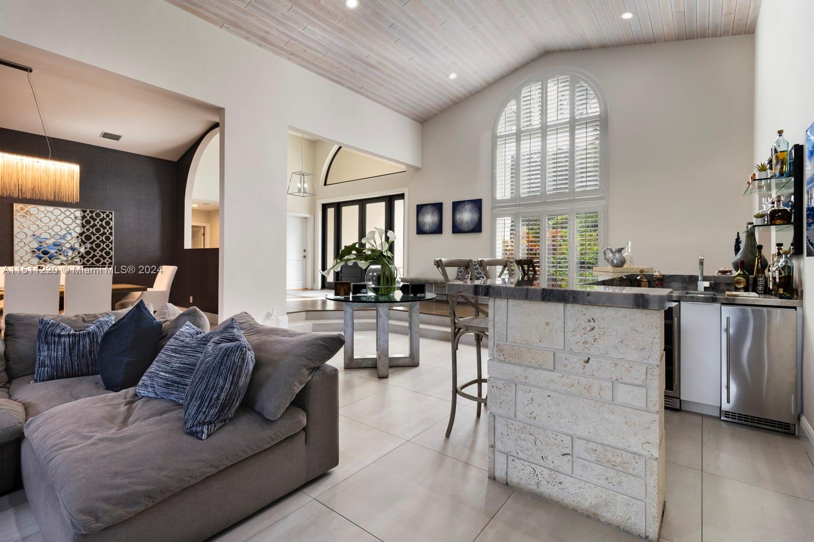 SHEAR GROVES - Residential