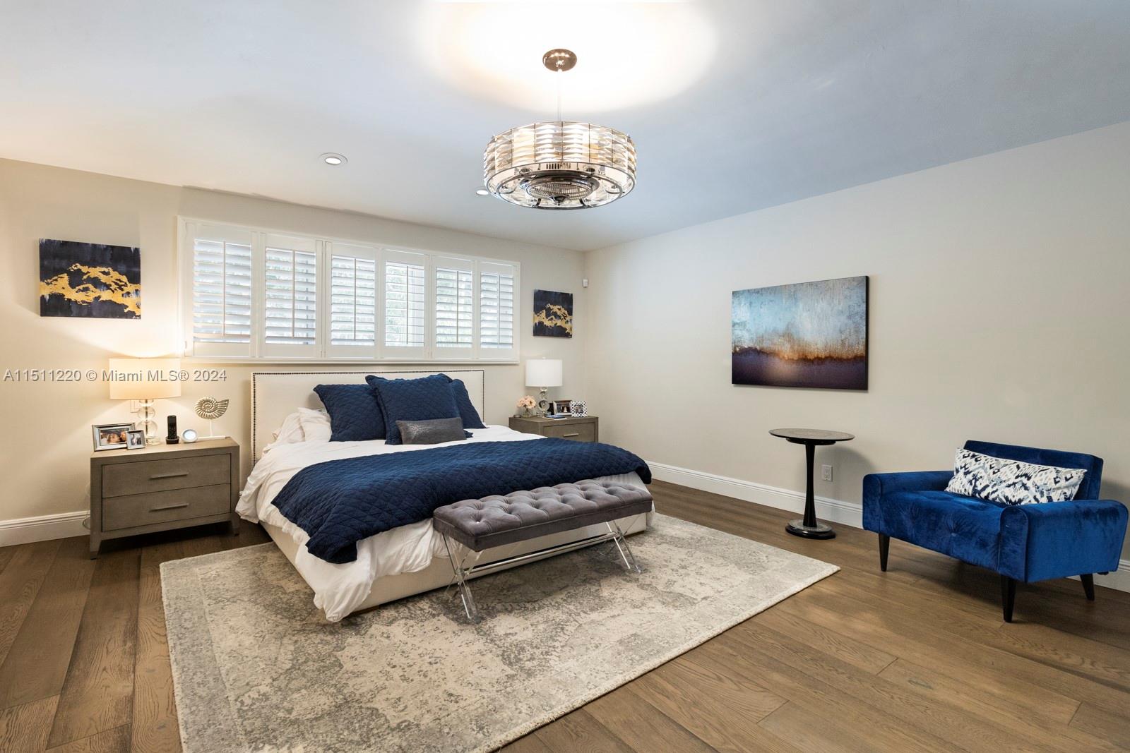 SHEAR GROVES - Residential