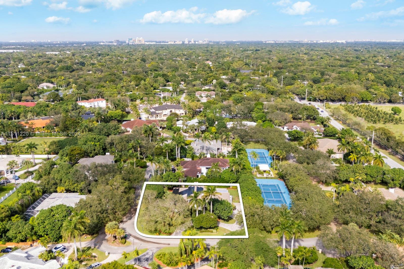 SHEAR GROVES - Residential