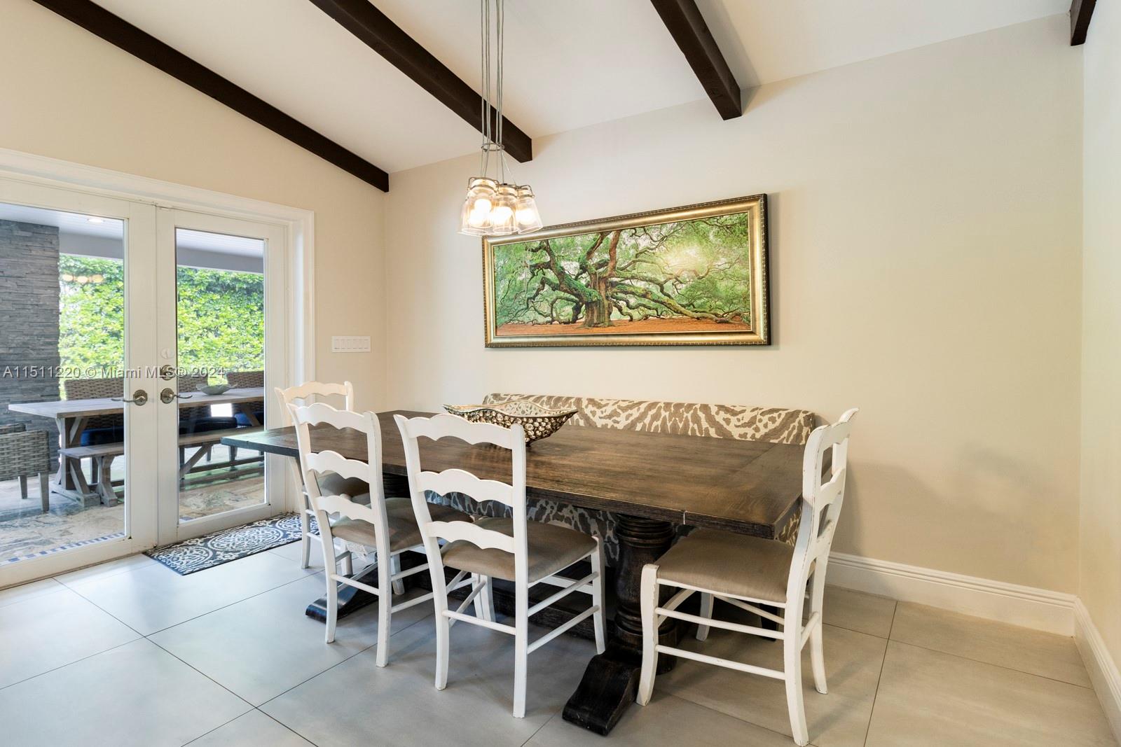 SHEAR GROVES - Residential