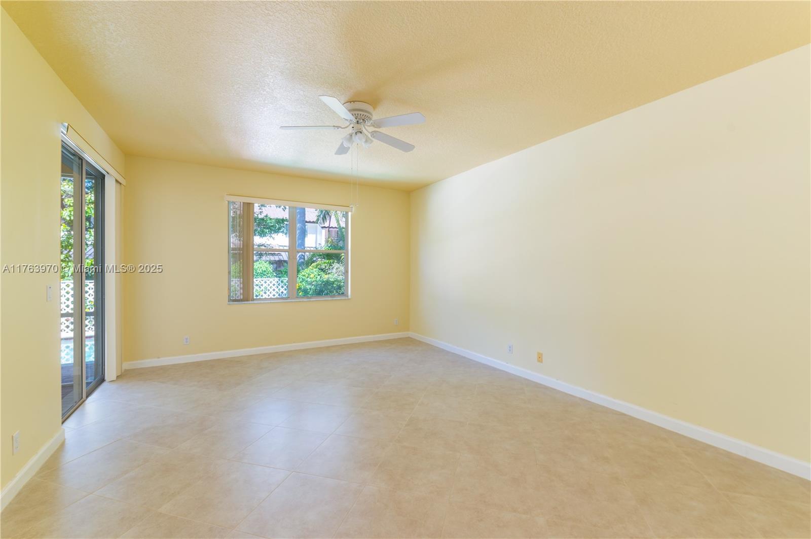 BOCA PRESERVE - Residential
