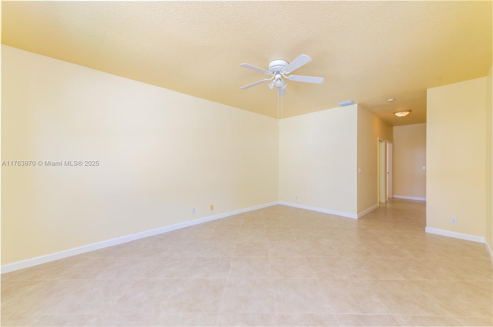 BOCA PRESERVE - Residential