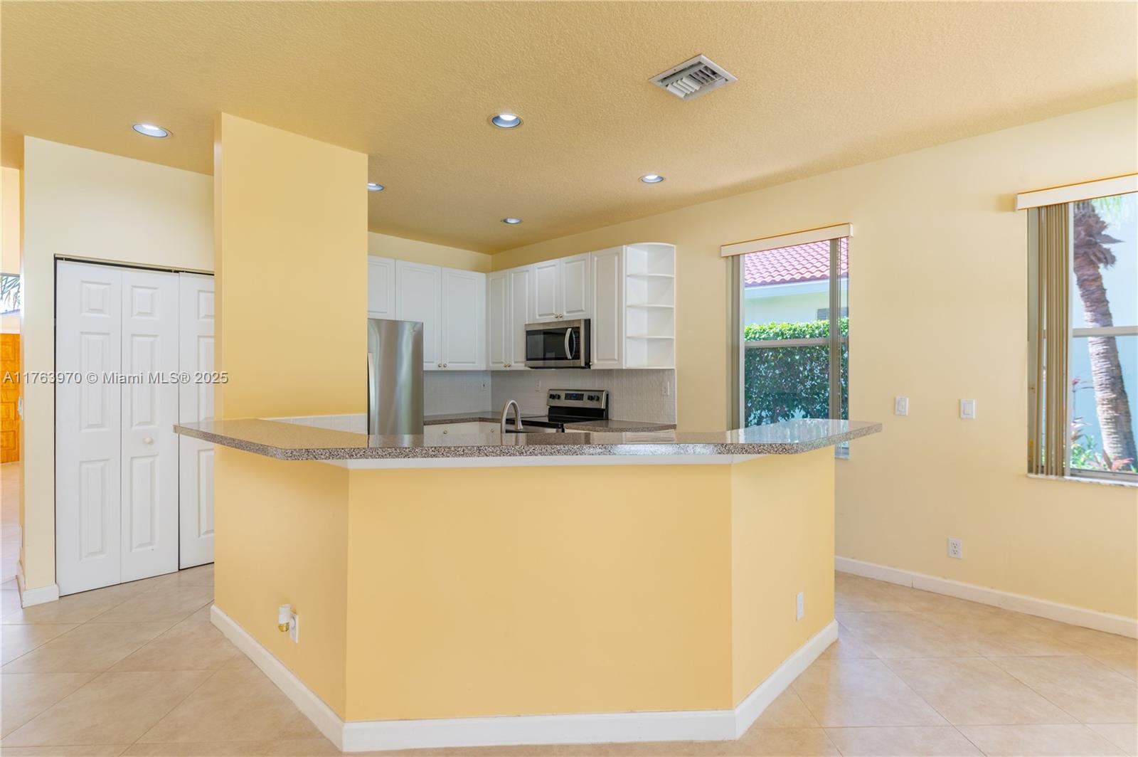 BOCA PRESERVE - Residential
