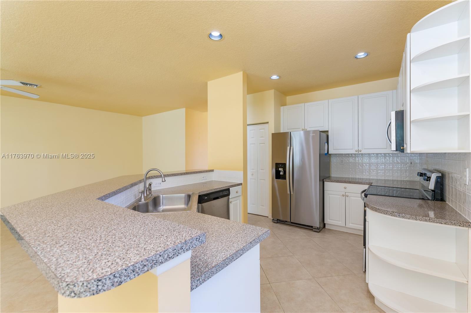 BOCA PRESERVE - Residential