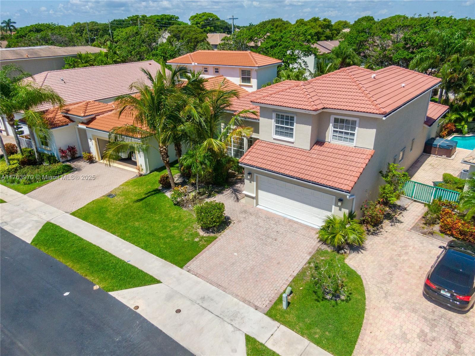 BOCA PRESERVE - Residential