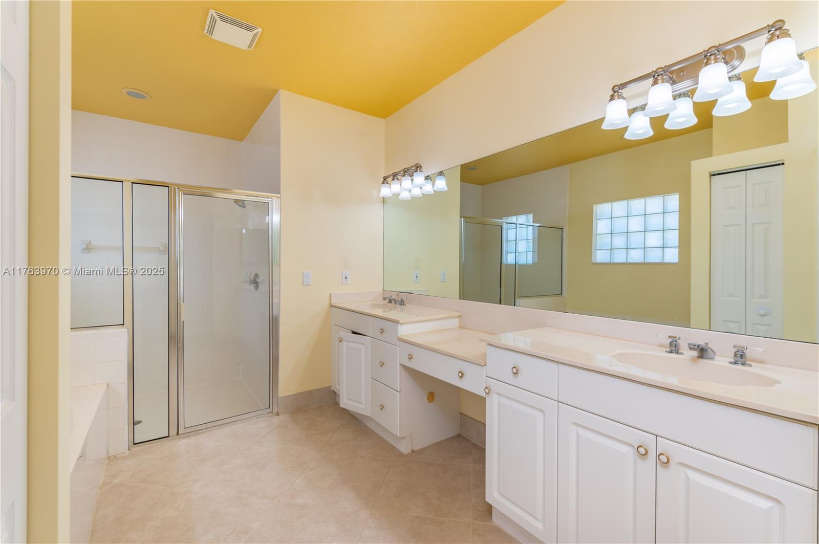BOCA PRESERVE - Residential