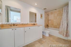 DUO CONDOMINIUM EAST - Residential