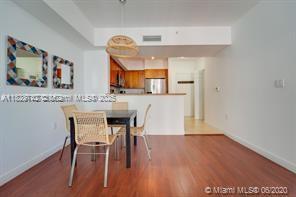 DUO CONDOMINIUM EAST - Residential