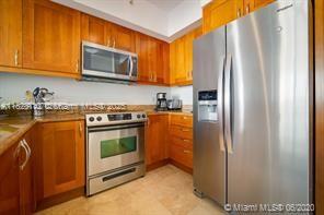 DUO CONDOMINIUM EAST - Residential