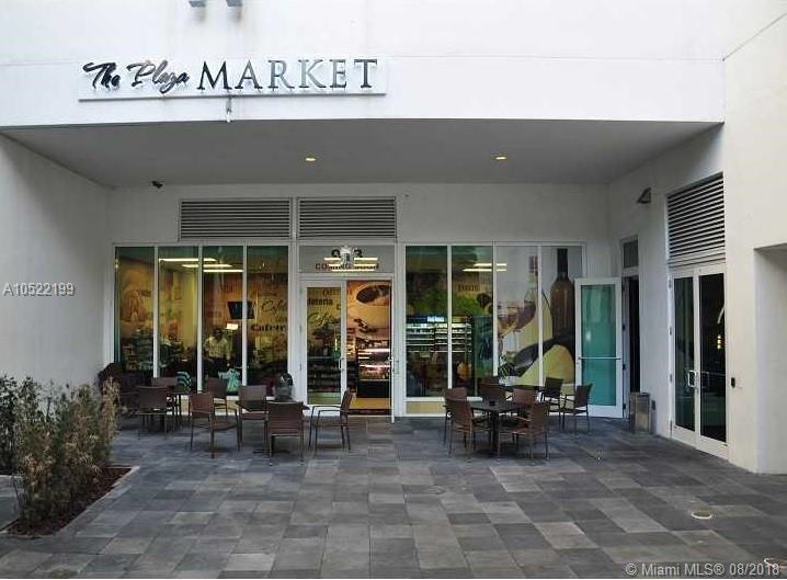 THE PLAZA 851 BRICKELL CO - Residential Lease