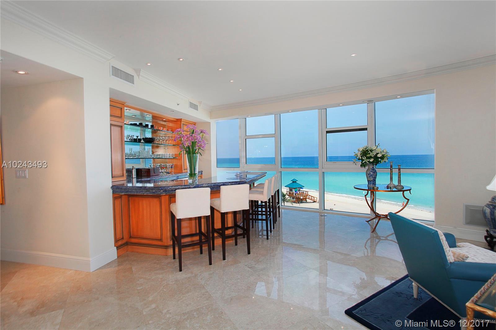 TRUMP ROYALE - Residential