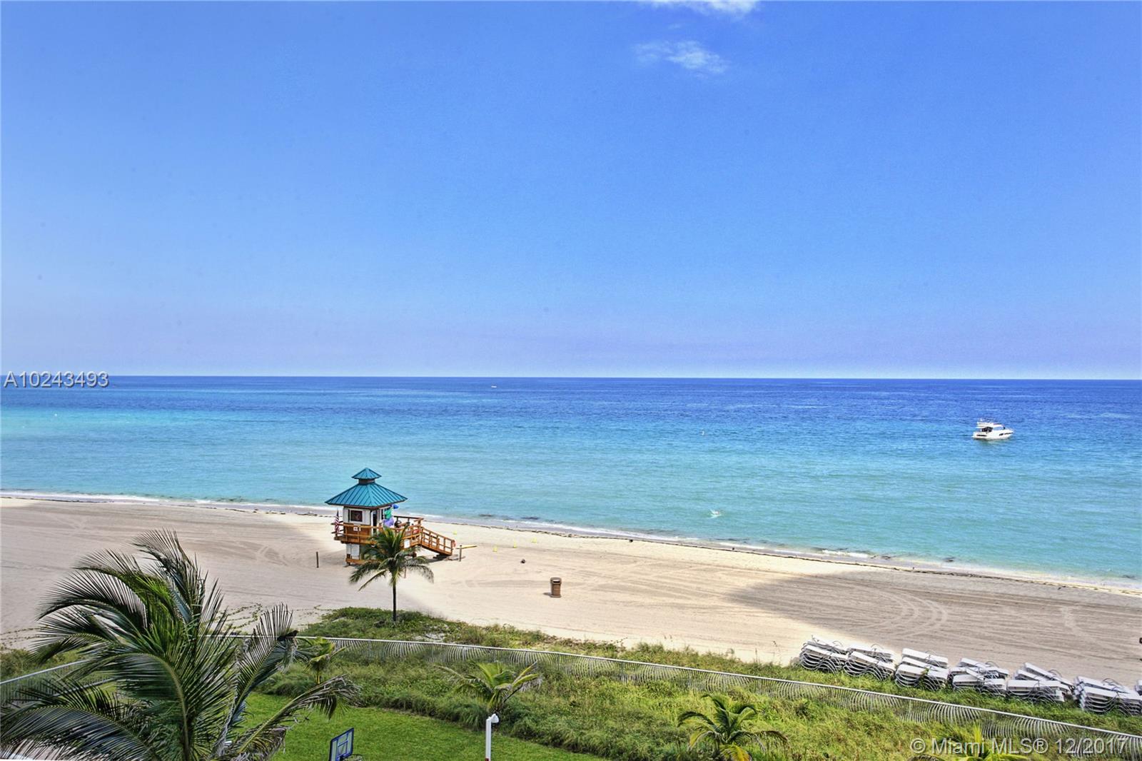 TRUMP ROYALE - Residential