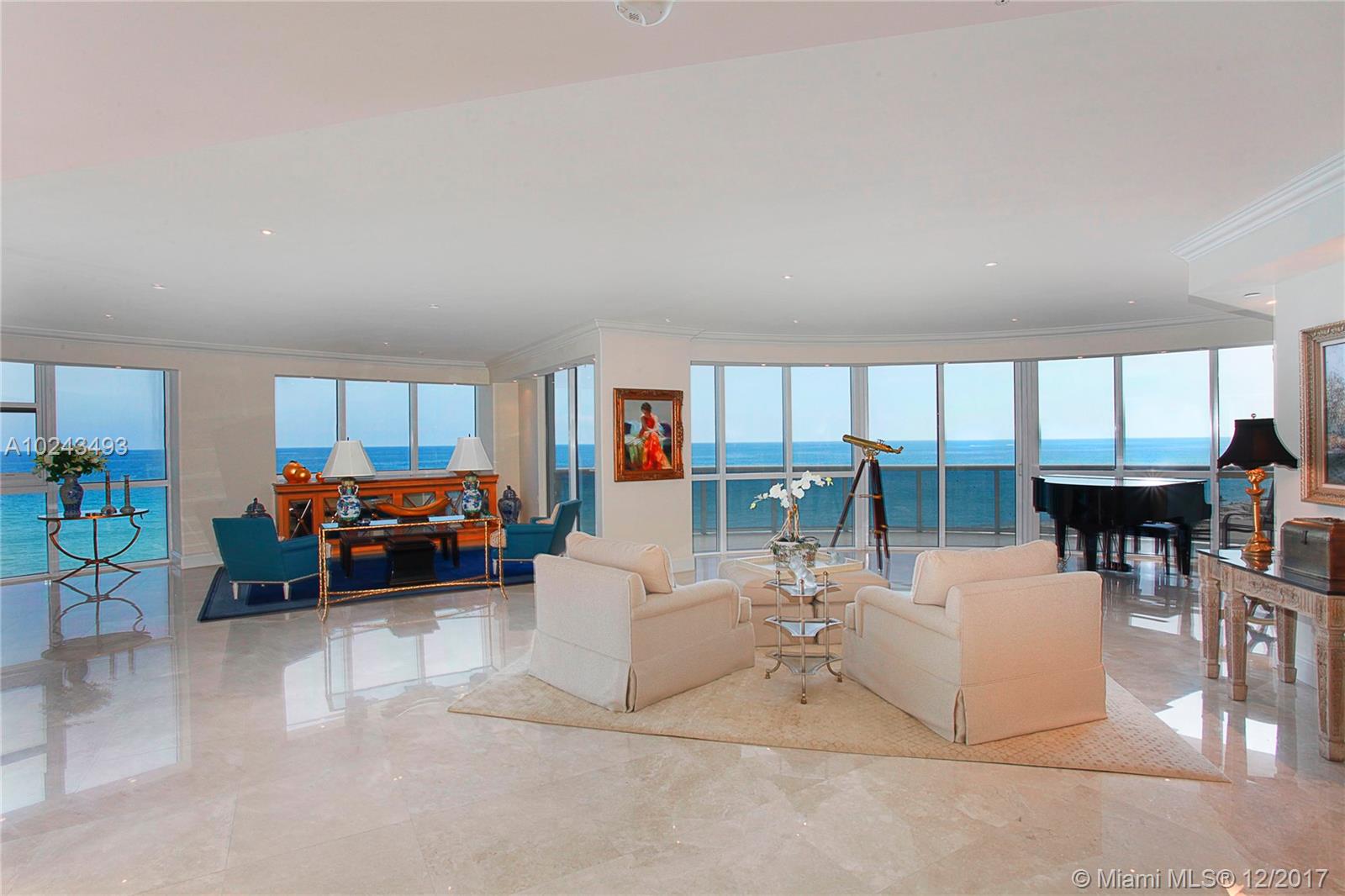 TRUMP ROYALE - Residential