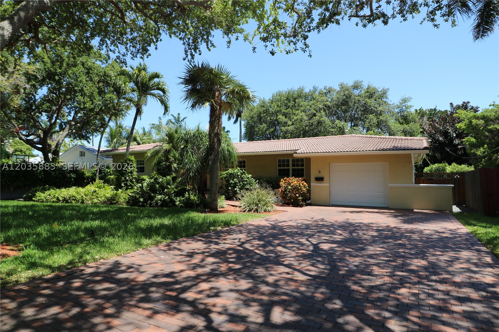 6160 SW 84th St