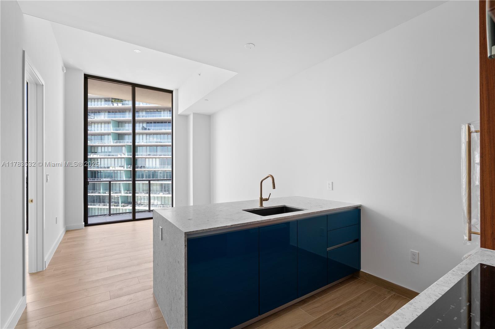 2655 SOUTH BAYSHORE DRIVE - Residential