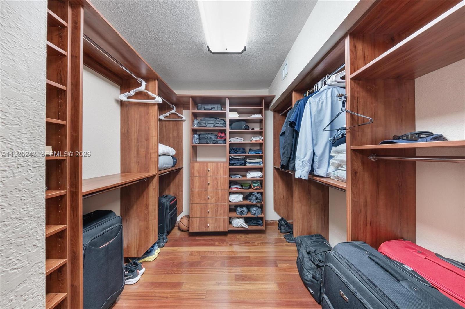 MIAMI GATEWAY REVISED - Residential Income