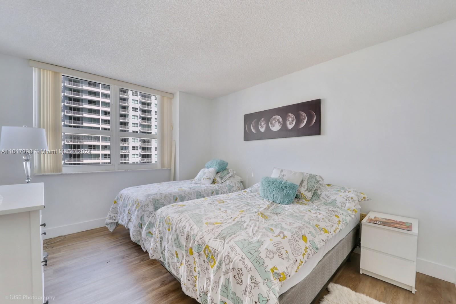 THE MARK ON BRICKELL COND - Residential