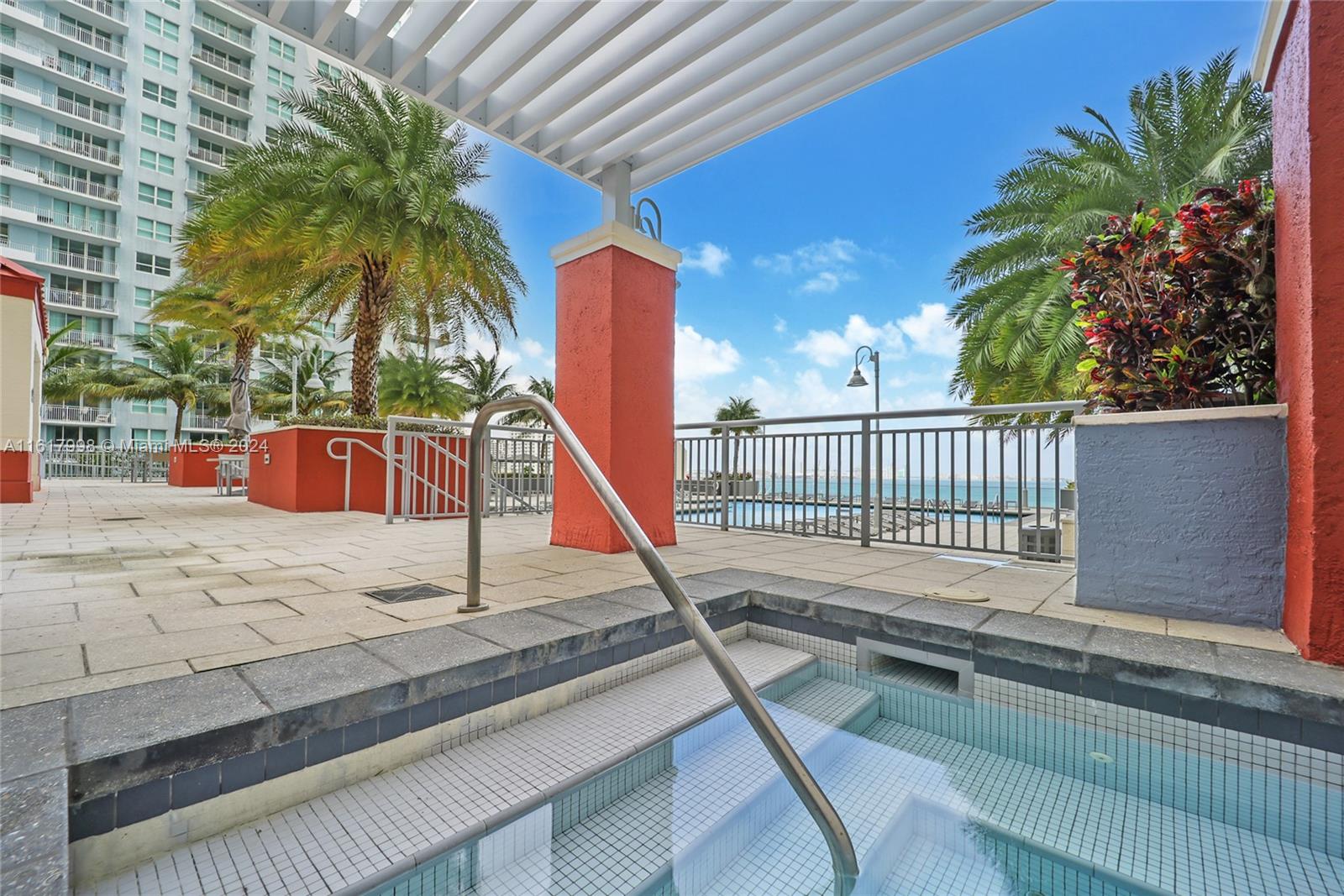 THE MARK ON BRICKELL COND - Residential