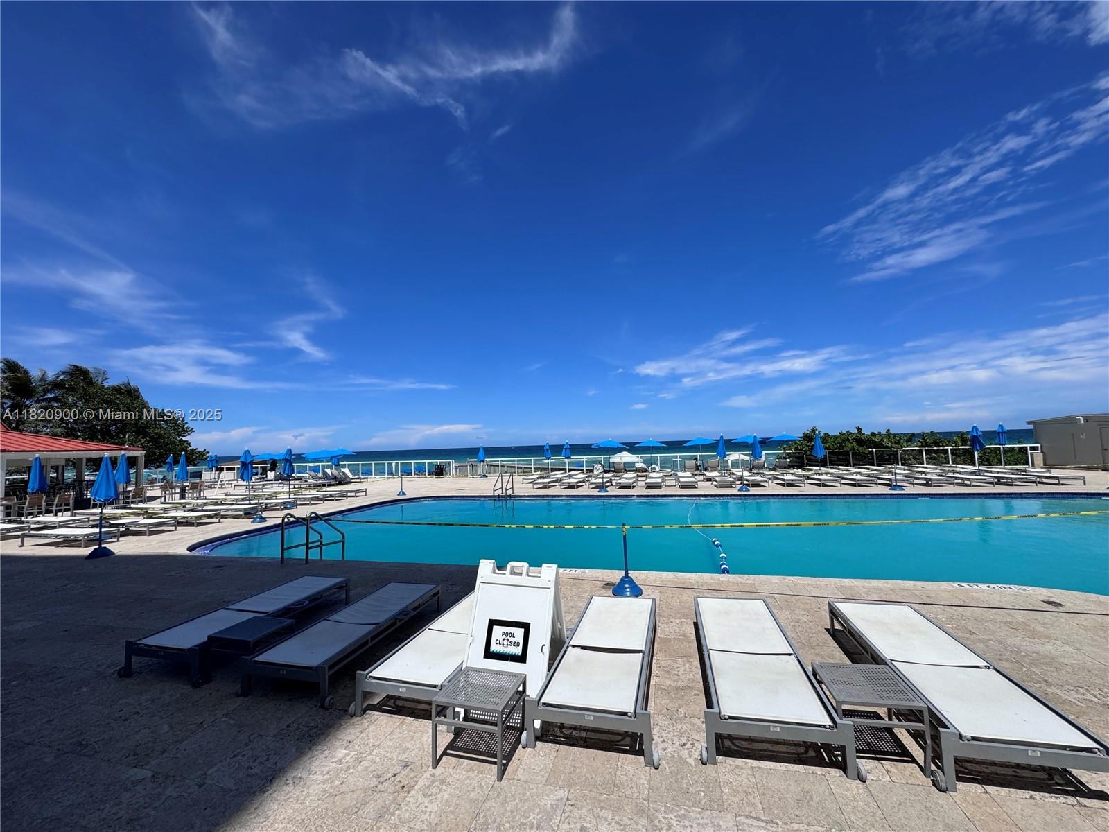 THE AVENTURA BEACH CLUB C - Residential