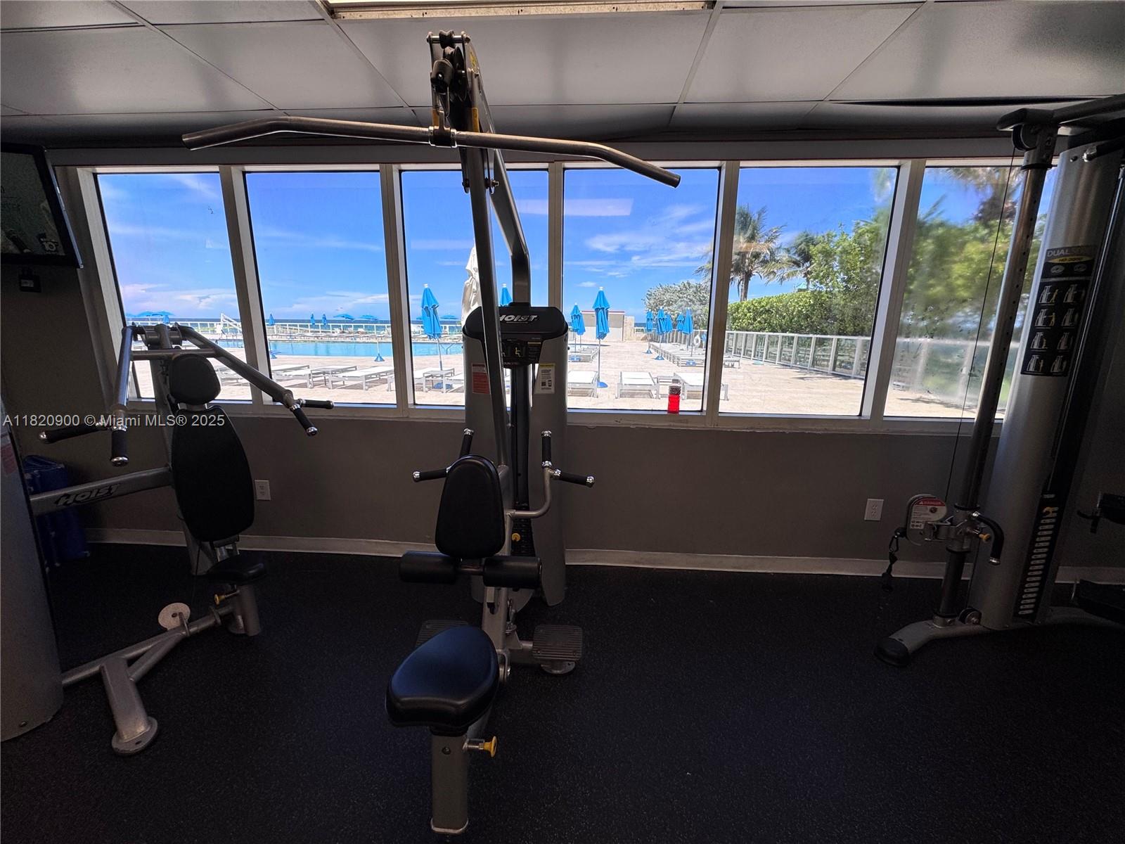 THE AVENTURA BEACH CLUB C - Residential