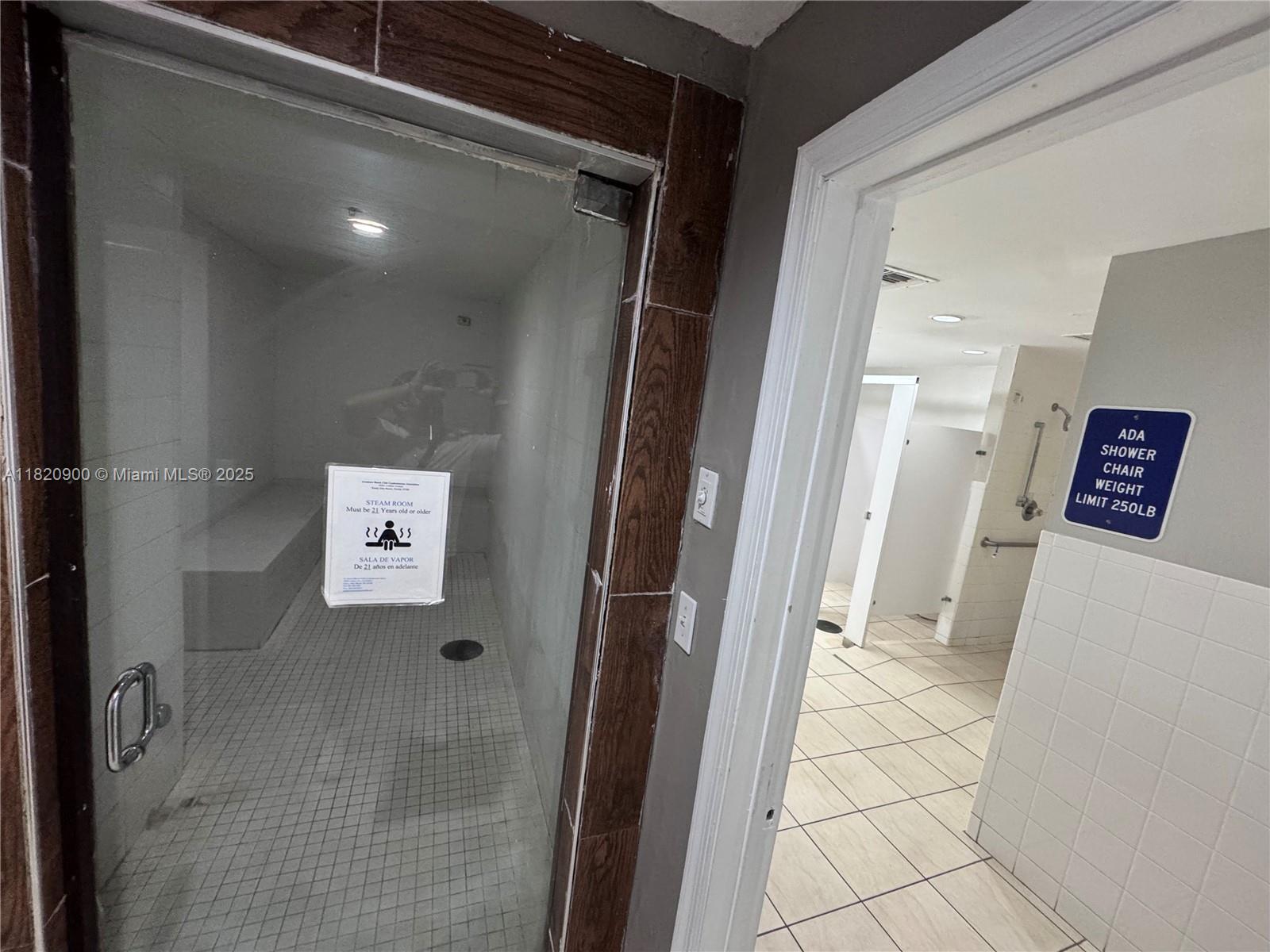 THE AVENTURA BEACH CLUB C - Residential