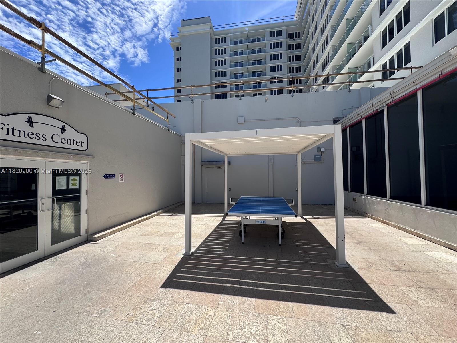 THE AVENTURA BEACH CLUB C - Residential