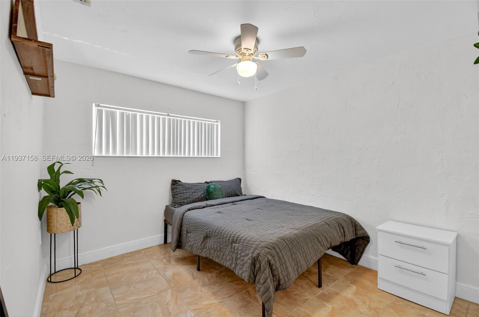 IRONS MANOR 5TH ADDN - Residential