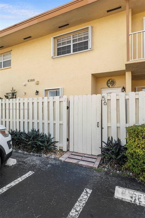 8380 SW 154 Ave 56 Miami FL 33193