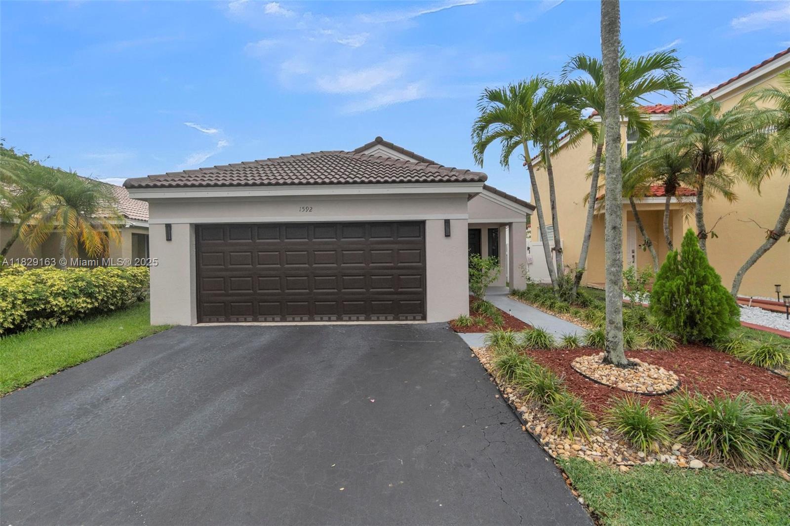 BRAND NEW ROOF (2024 Oct): Enjoy long-term peace of mind and increased value.
Freshly Painted (2025): Interior and exterior, professionally painted for a clean, modern look.
Top-Rated Schools: Zoned for Gator Run Elementary, Falcon Cove Middle, and Cypress Bay High — among the best in Broward County.
Spacious & Bright: 3 bedrooms, 2 baths, open living areas, and a welcoming layout. Quiet Community: Located in a desirable, family-friendly neighborhood with low HOA, community pool, and easy access to parks, shopping, and highways.
Perfect for families or investors seeking a low-maintenance, fully updated home in one of Weston's most sought-after areas.
Garage door, sprinkler and lights, all controlled by Wi-Fi. Easy to show on Lockbox