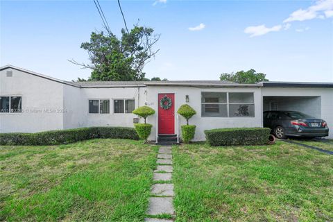 Single Family Residence in Miami FL 3136 65th St St.jpg