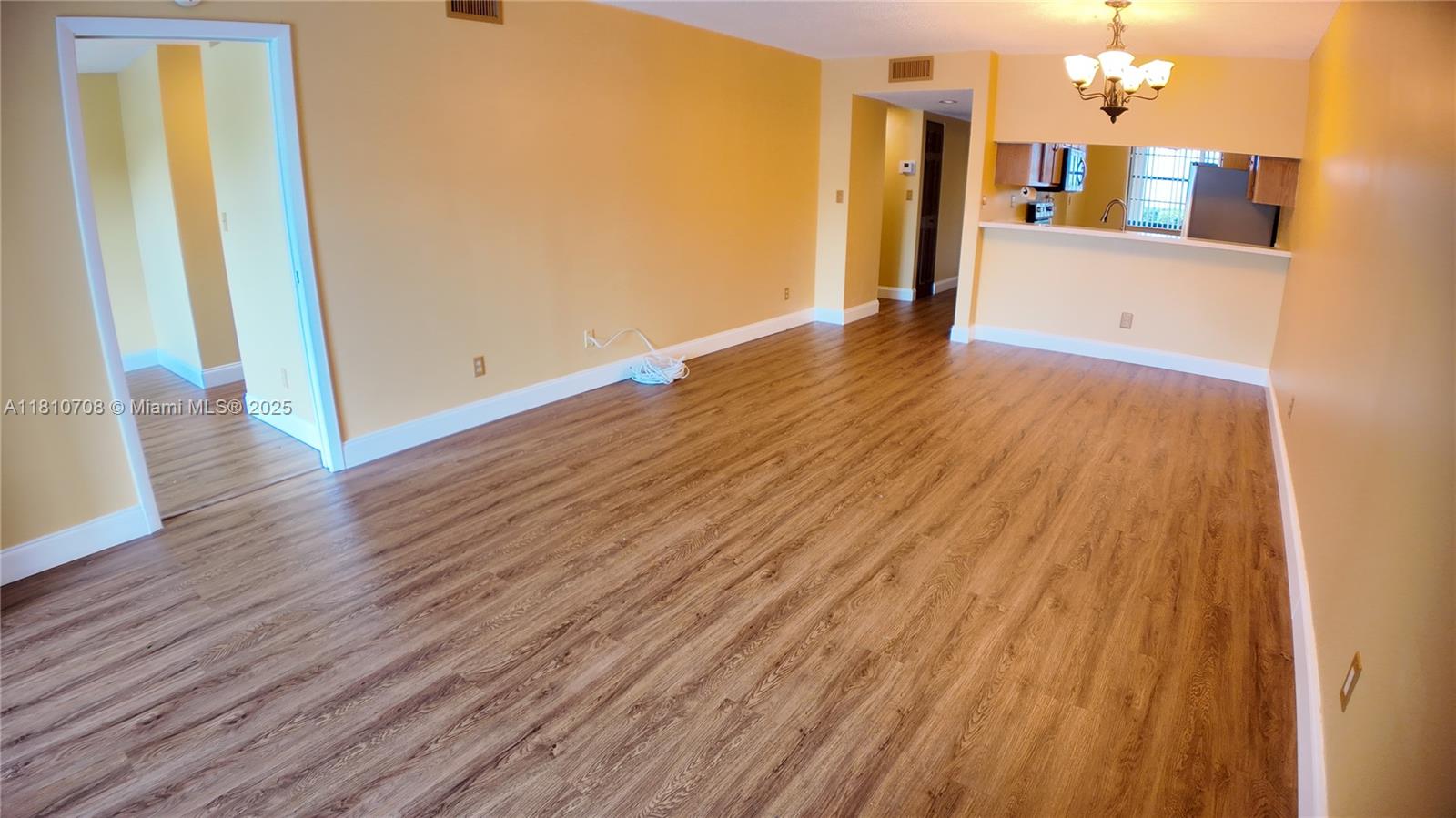 TAMARAC GARDENS CONDOMINI - Residential