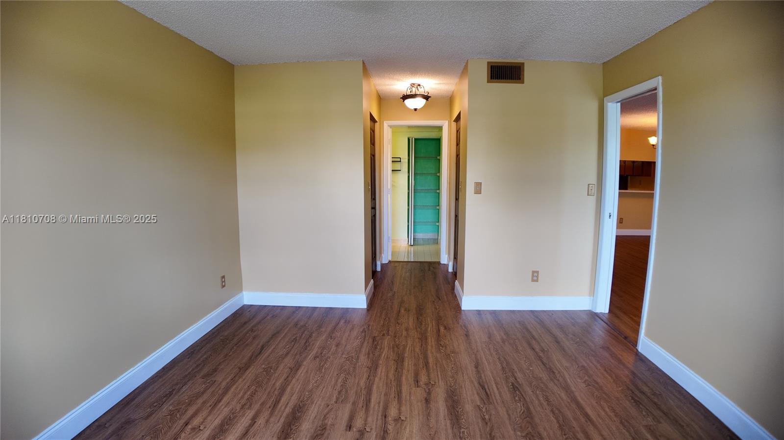 TAMARAC GARDENS CONDOMINI - Residential