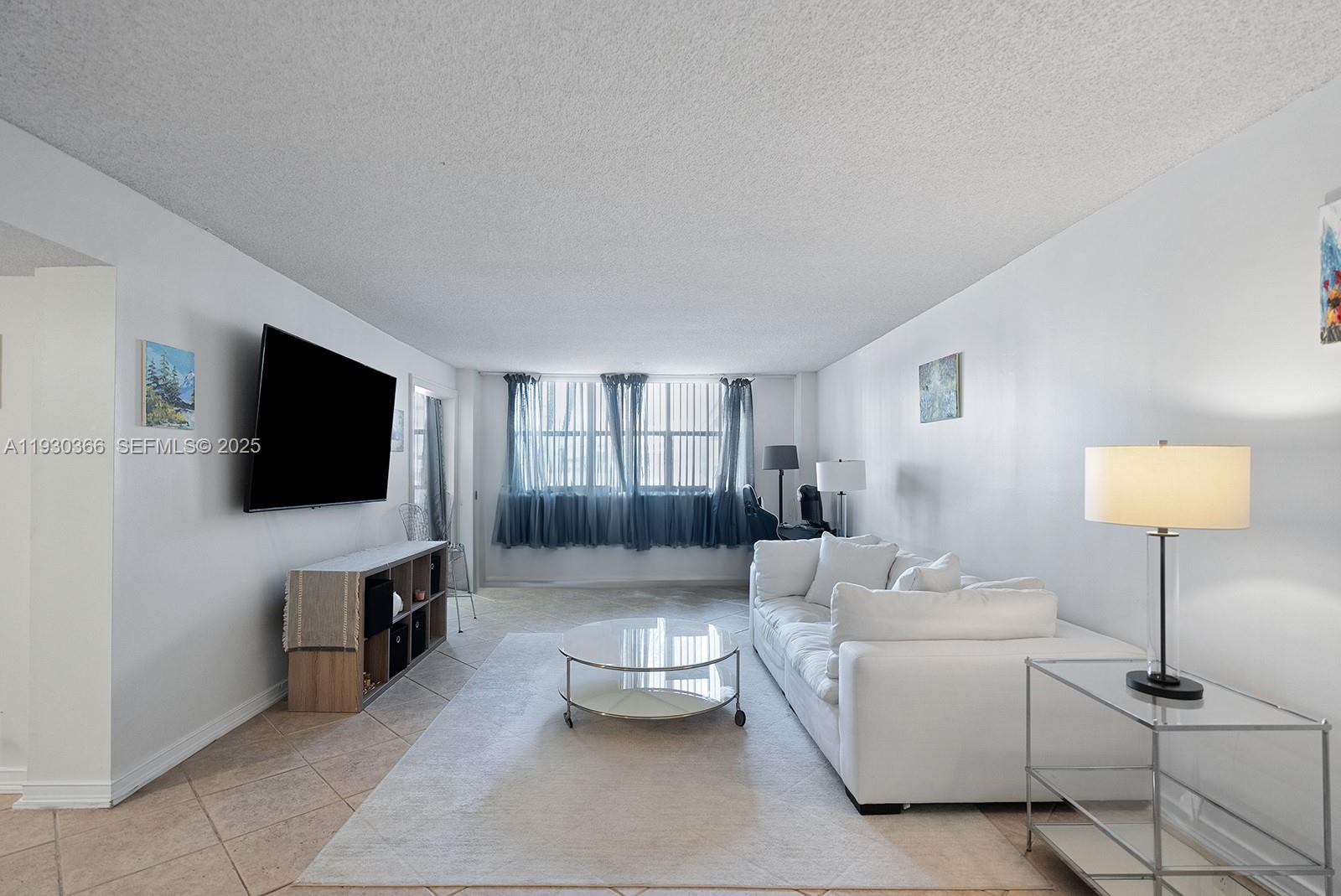 LAKE POINT TOWER CONDOMIN - Residential Lease