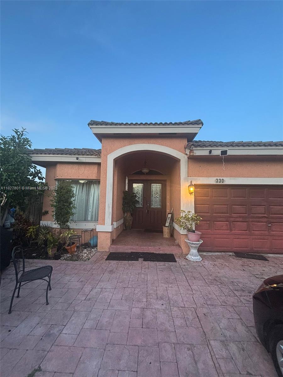 Photo of 330 N Deerfield Ave, Deerfield Beach, FL 33441 (MLS # A11827801)