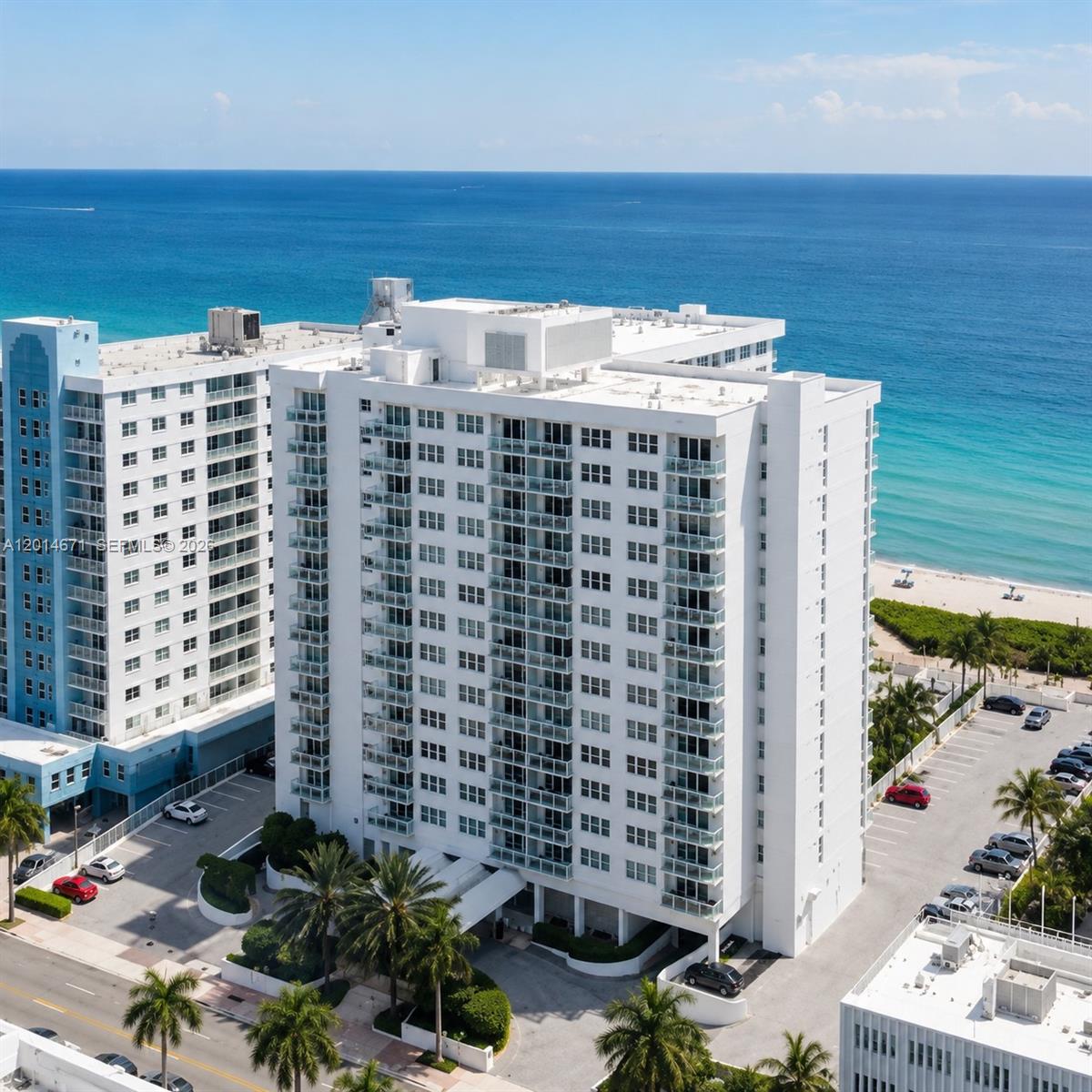 THE COLLINS CONDO - Residential Lease