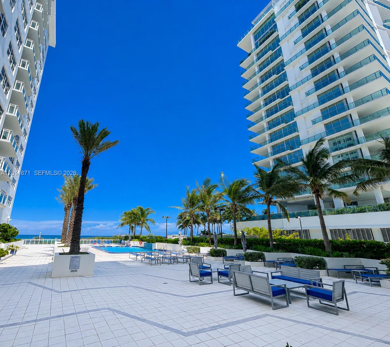 THE COLLINS CONDO - Residential Lease