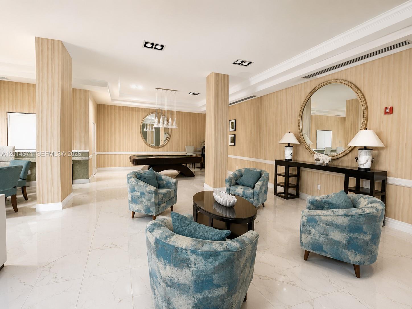 THE COLLINS CONDO - Residential Lease