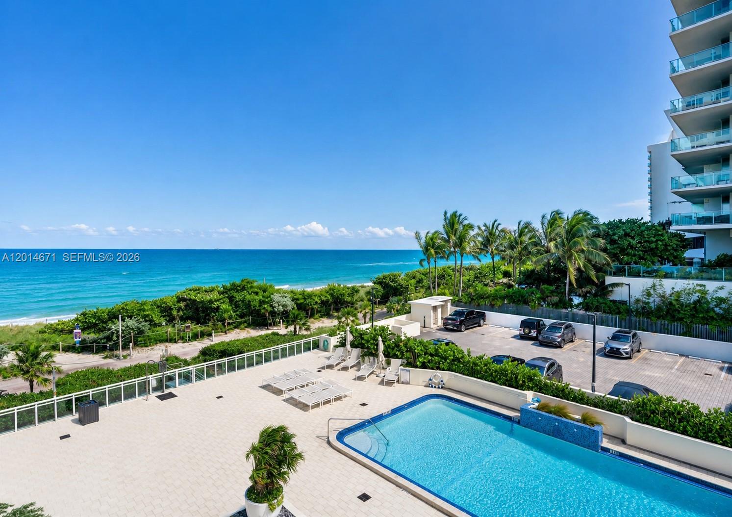 THE COLLINS CONDO - Residential Lease