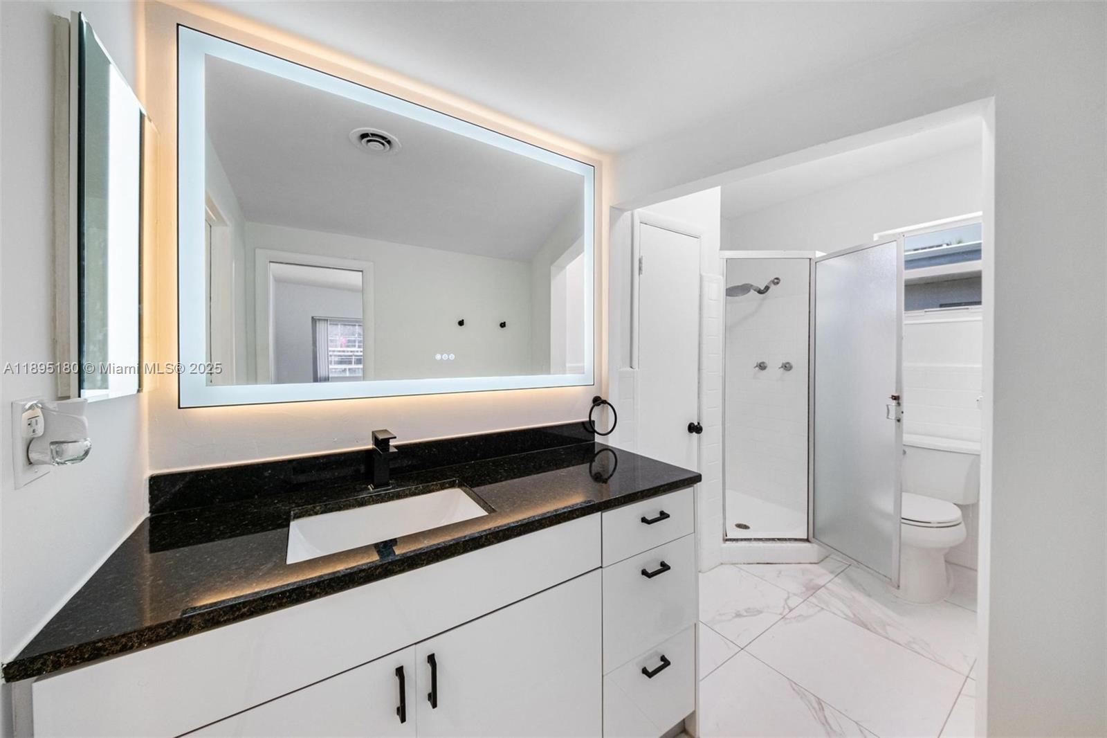 9400 CONDO APTS - Residential Lease