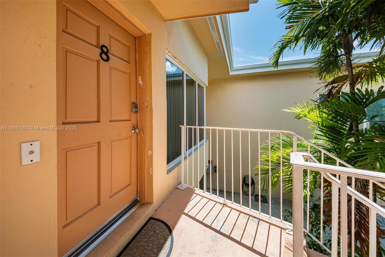 9400 CONDO APTS - Residential Lease