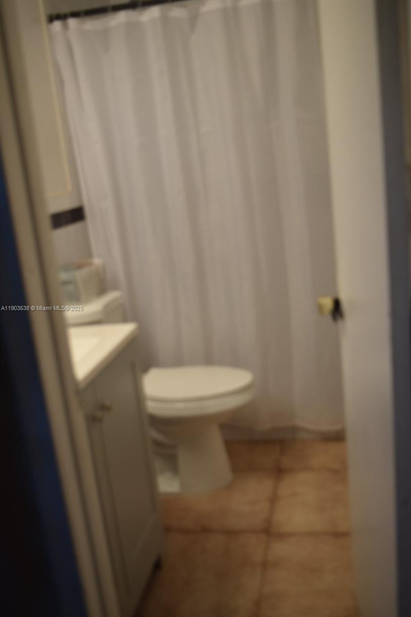 VILLAGE GREEN CONDO - Residential