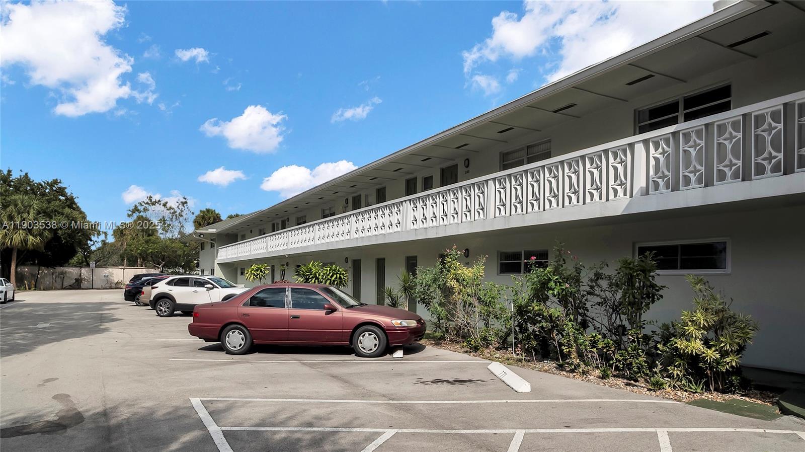 VILLAGE GREEN CONDO - Residential