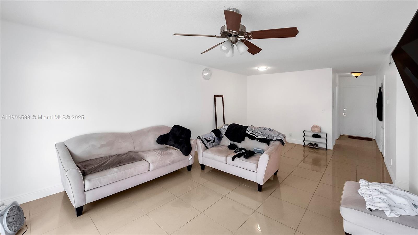 VILLAGE GREEN CONDO - Residential