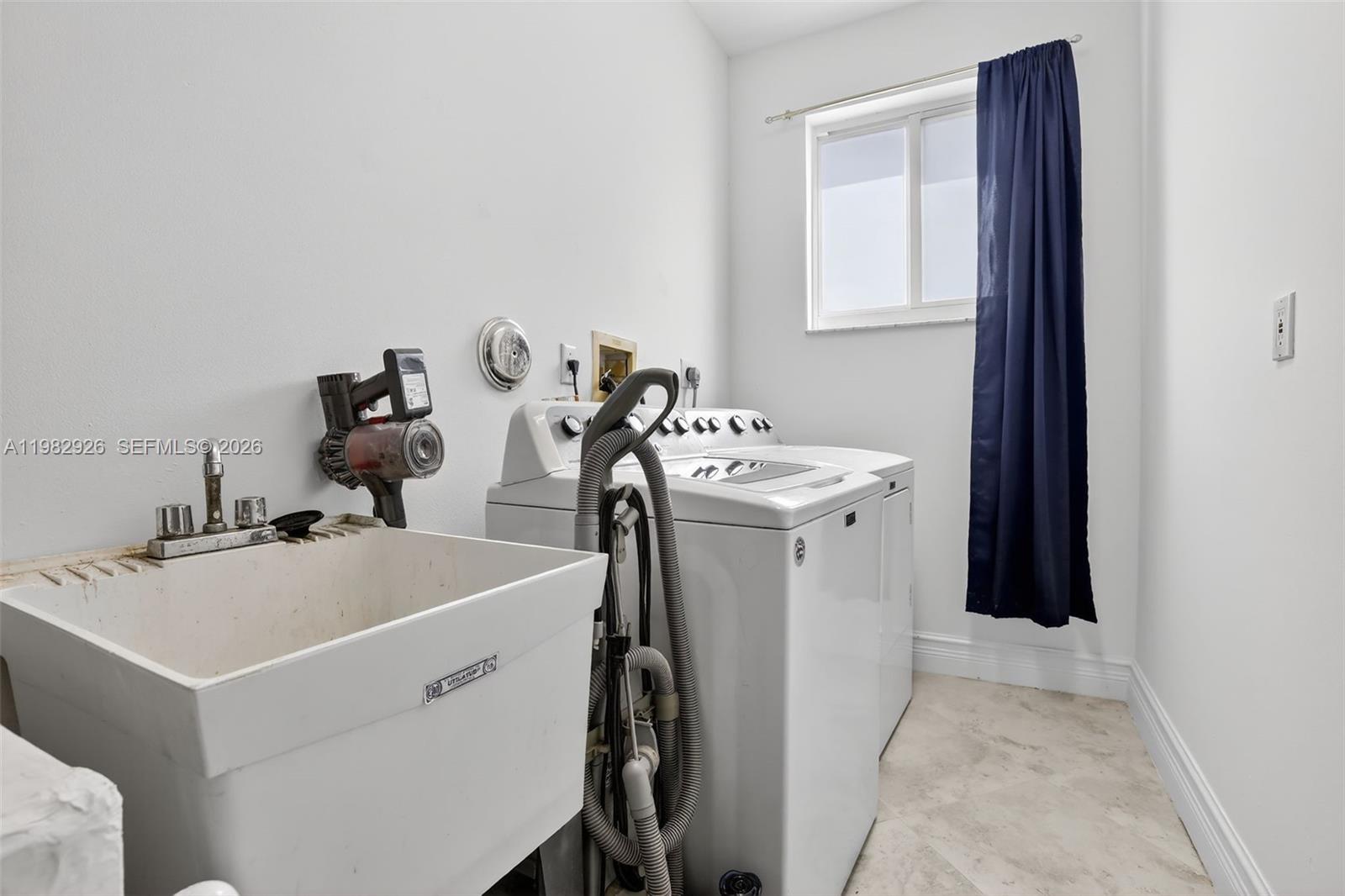 SILVER LAKES AT PEMBROKE - Residential