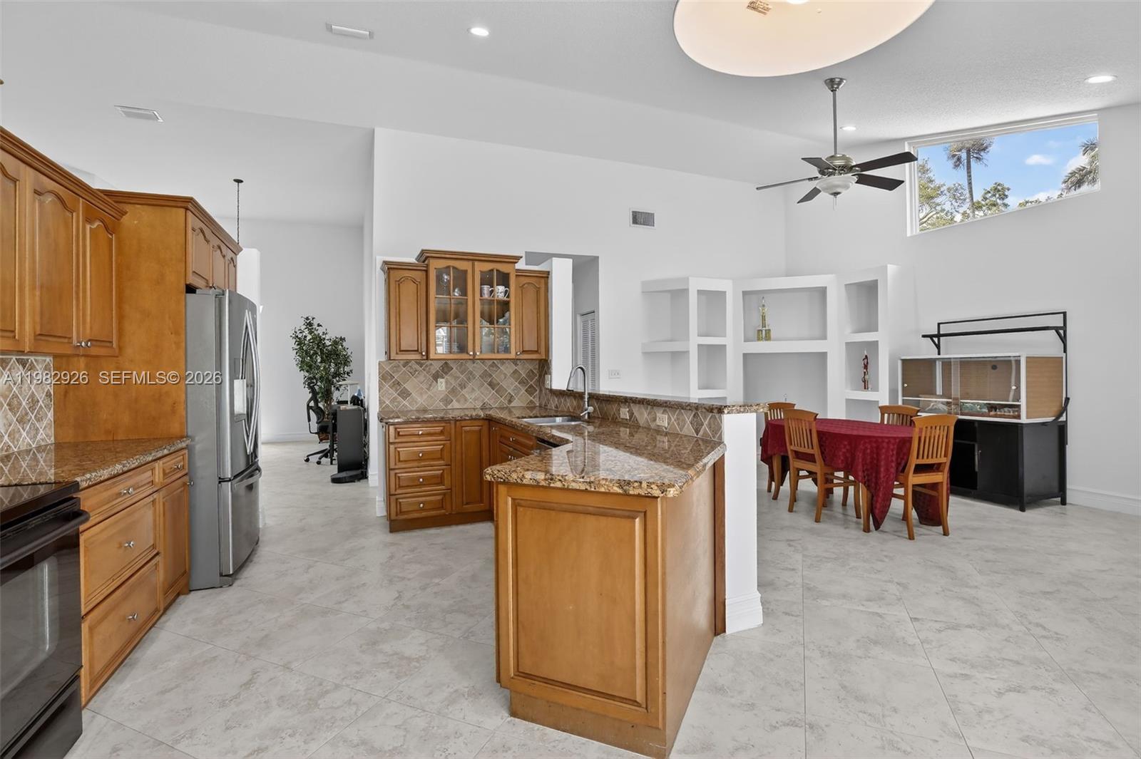 SILVER LAKES AT PEMBROKE - Residential