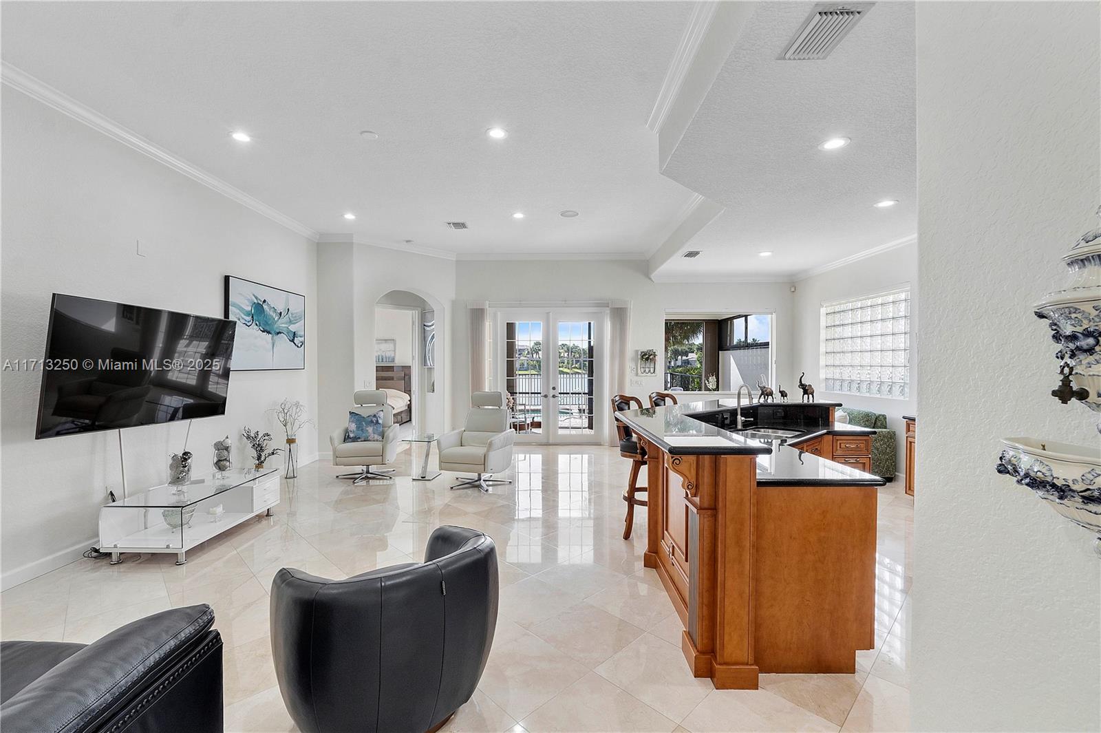 HERON BAY CENTRAL - Residential