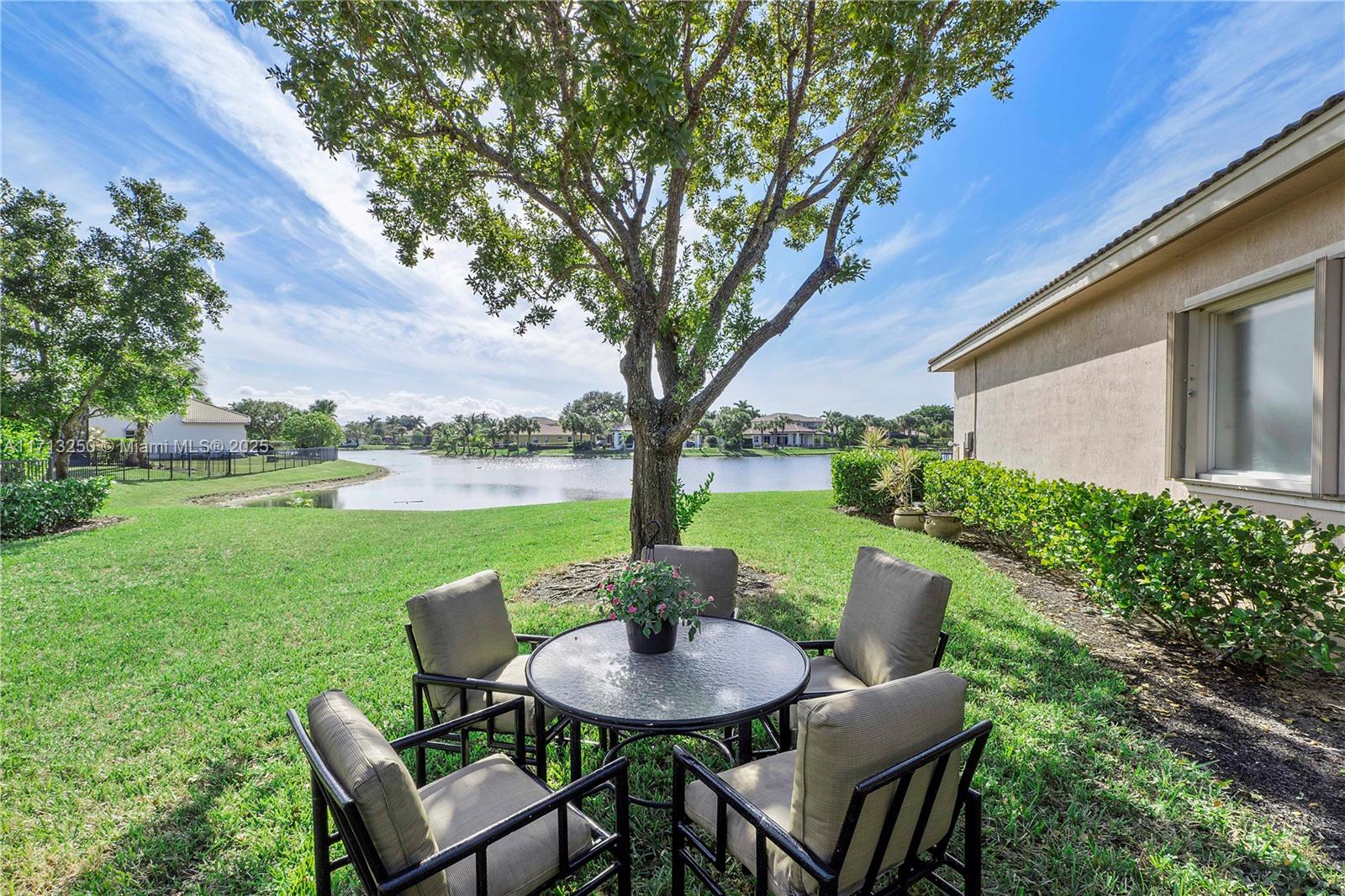 HERON BAY CENTRAL - Residential