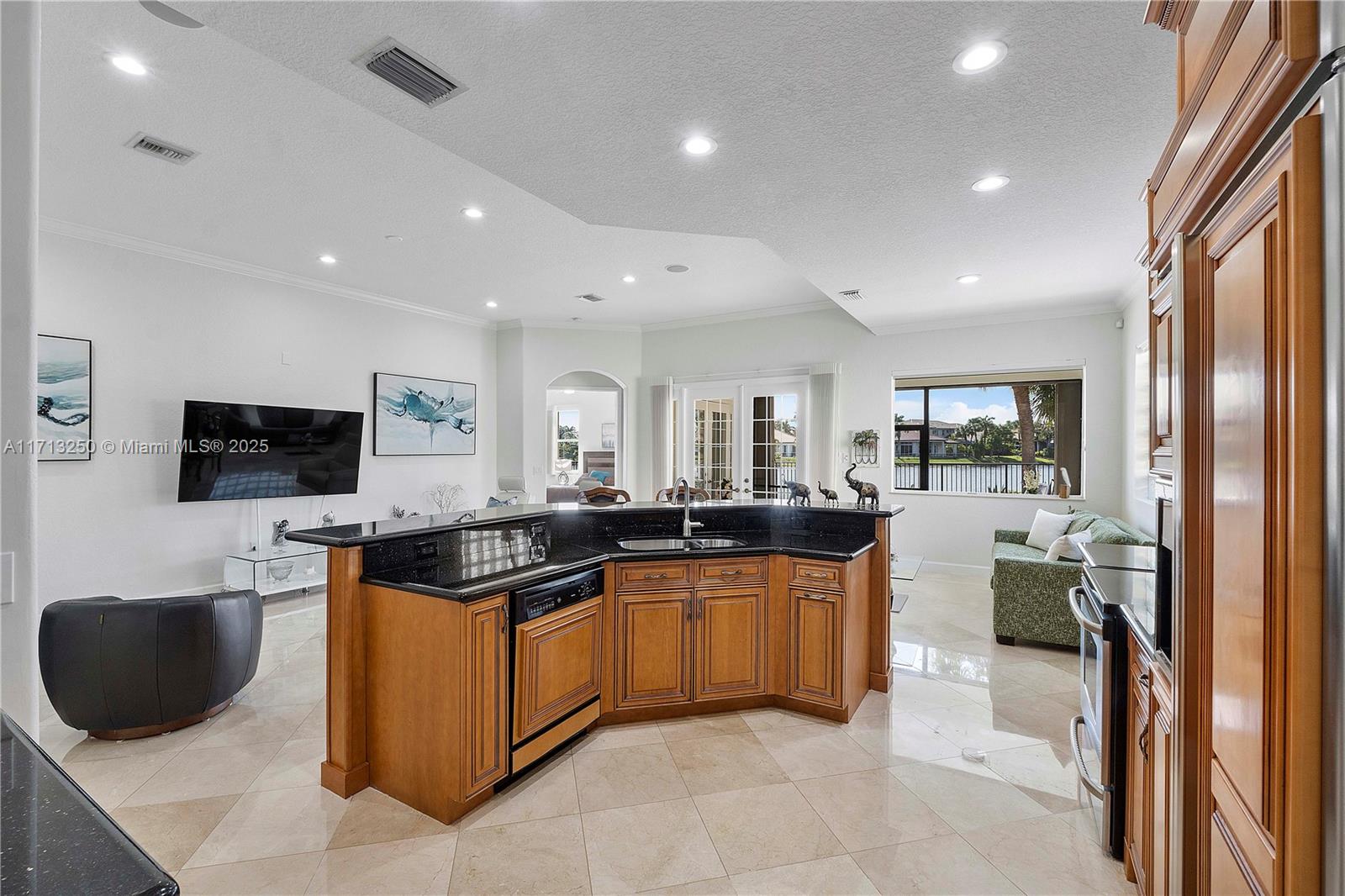 HERON BAY CENTRAL - Residential