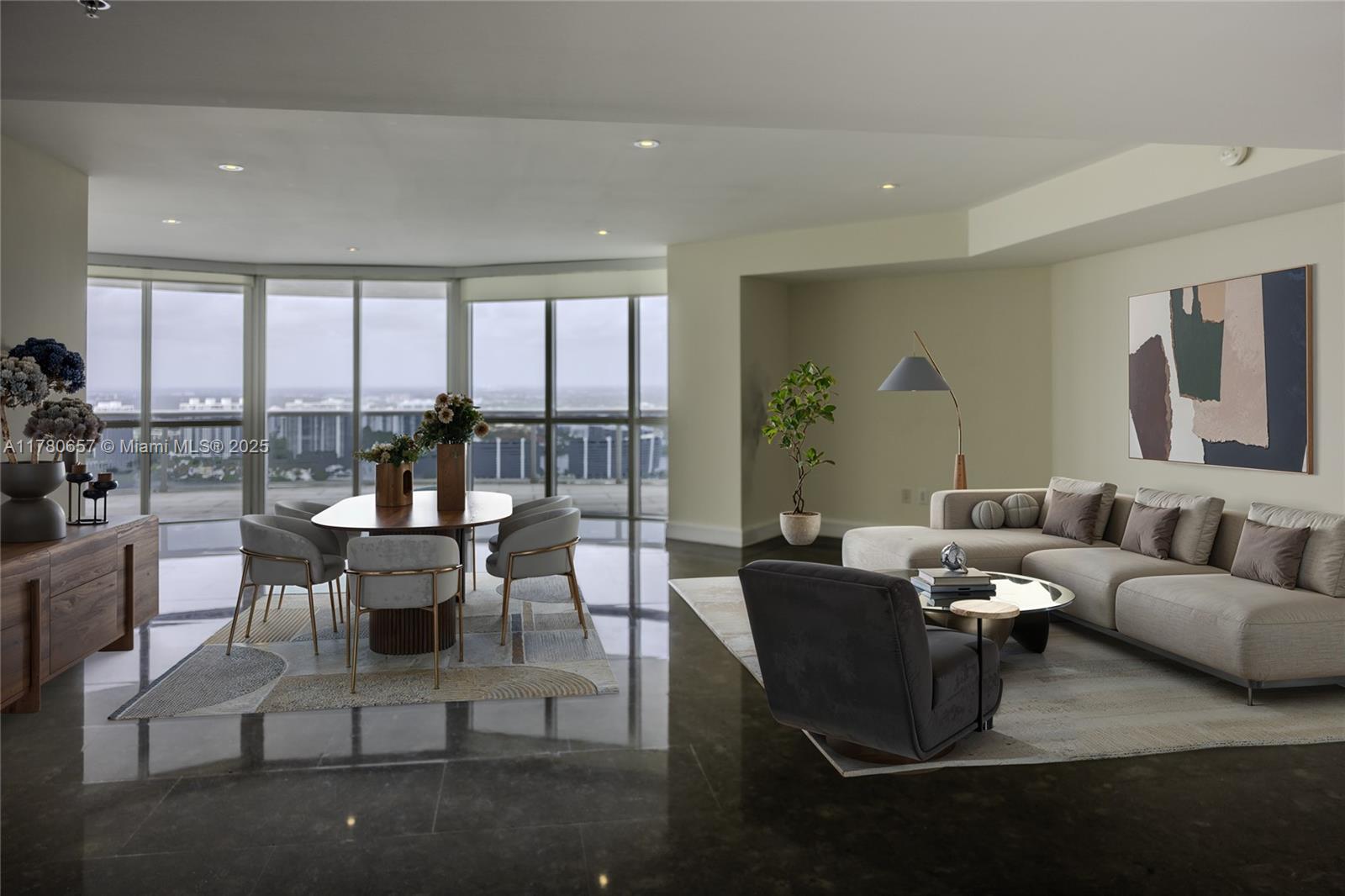 TRUMP ROYALE CONDO - Residential
